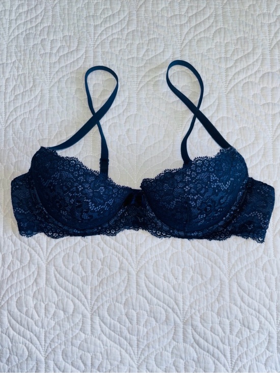 Gilligan & O'Malley Other - Gilligan & O'Malley Lace Bra 38B Navy